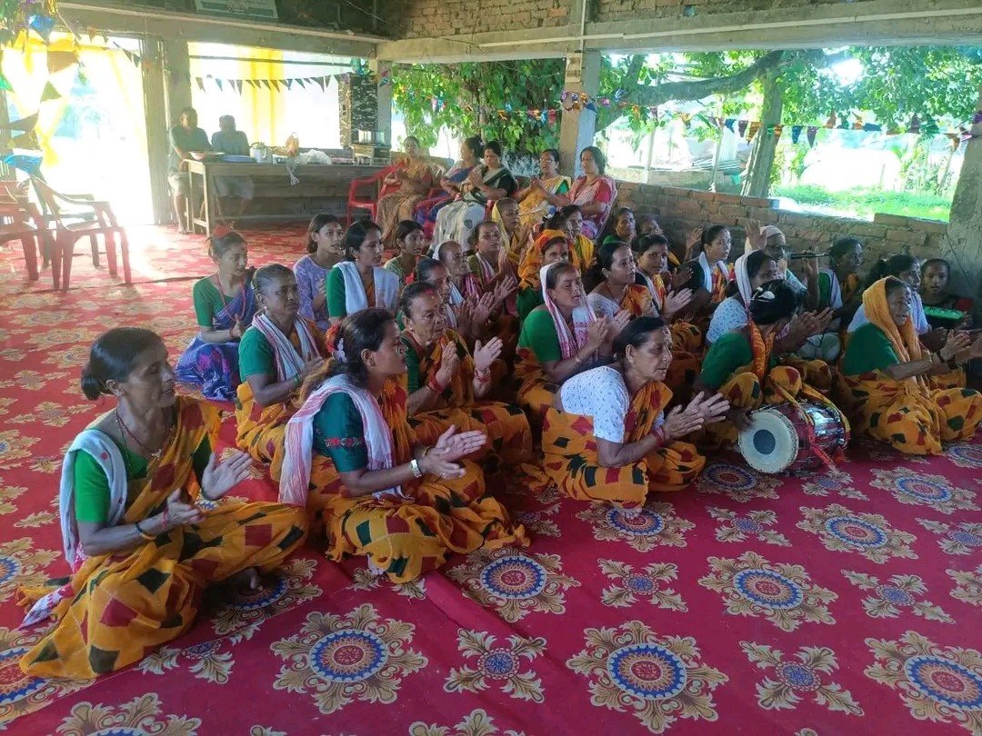 मातृ कीर्तन मण्डलीकाे सहयोगमा  भजन कीर्तन अनुष्टीथ हुन्छ।